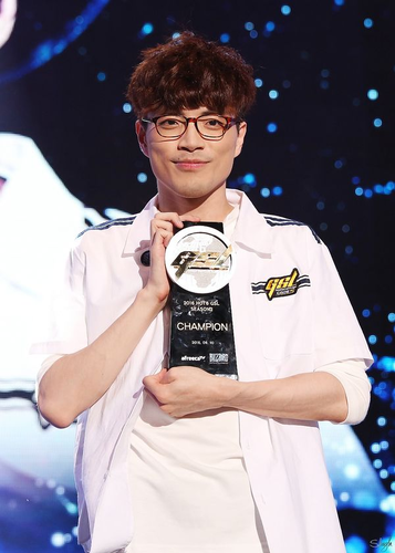 ByuN logo