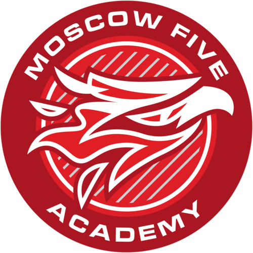 Jogadores(as) da equipe Moscow Five Academy